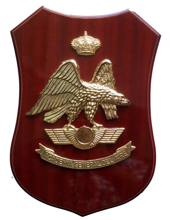 Metopa metálica \"Academia General del Aire\" San Javier